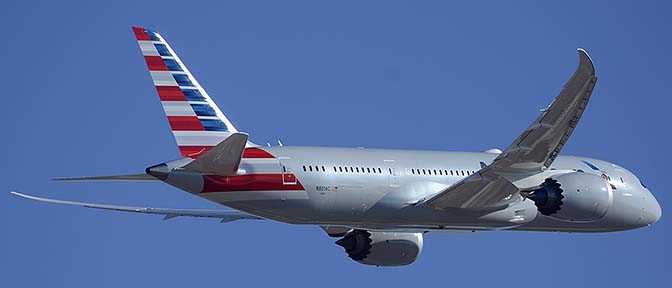 American Airlines' second Boeing 787-823 N801AC, Phoenix Sky Harbor, March 9, 2015